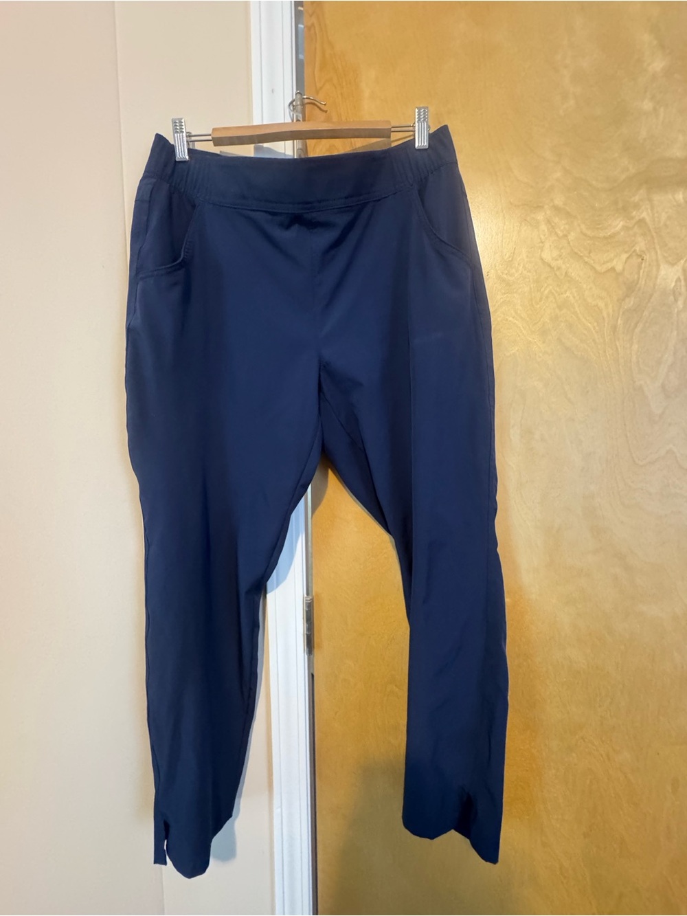 Eddie Bauer Navy Active Stretch Joggers